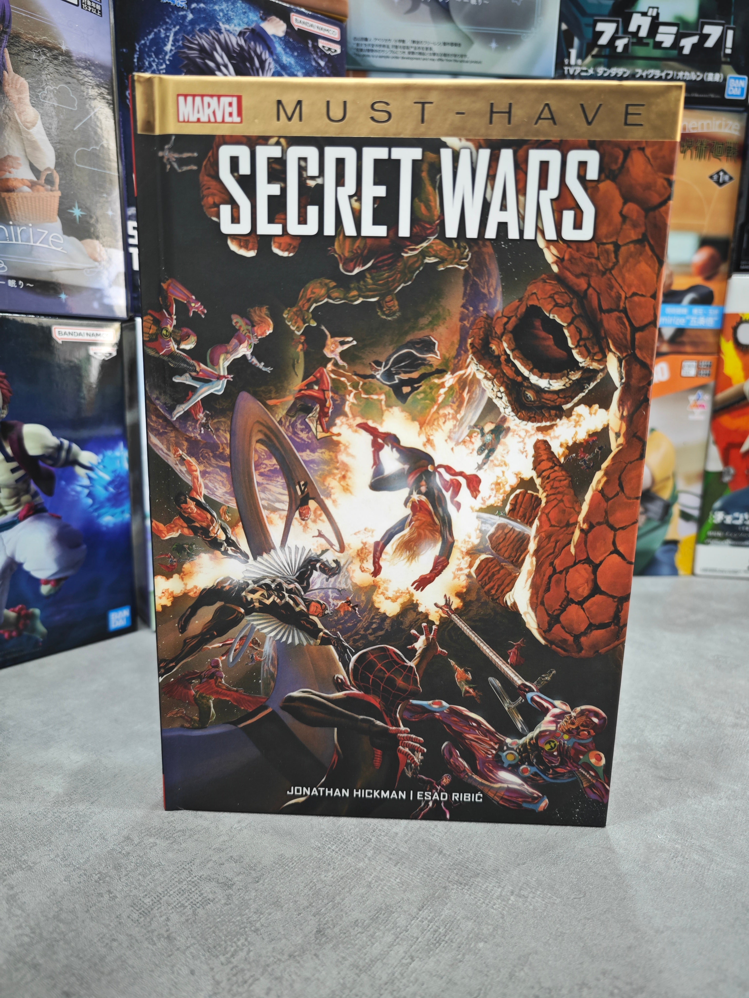 SECRET WARS