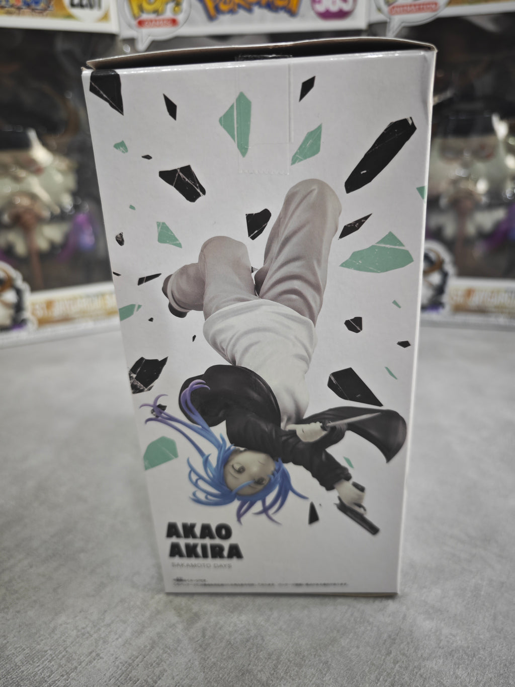 AKAO AKIRA