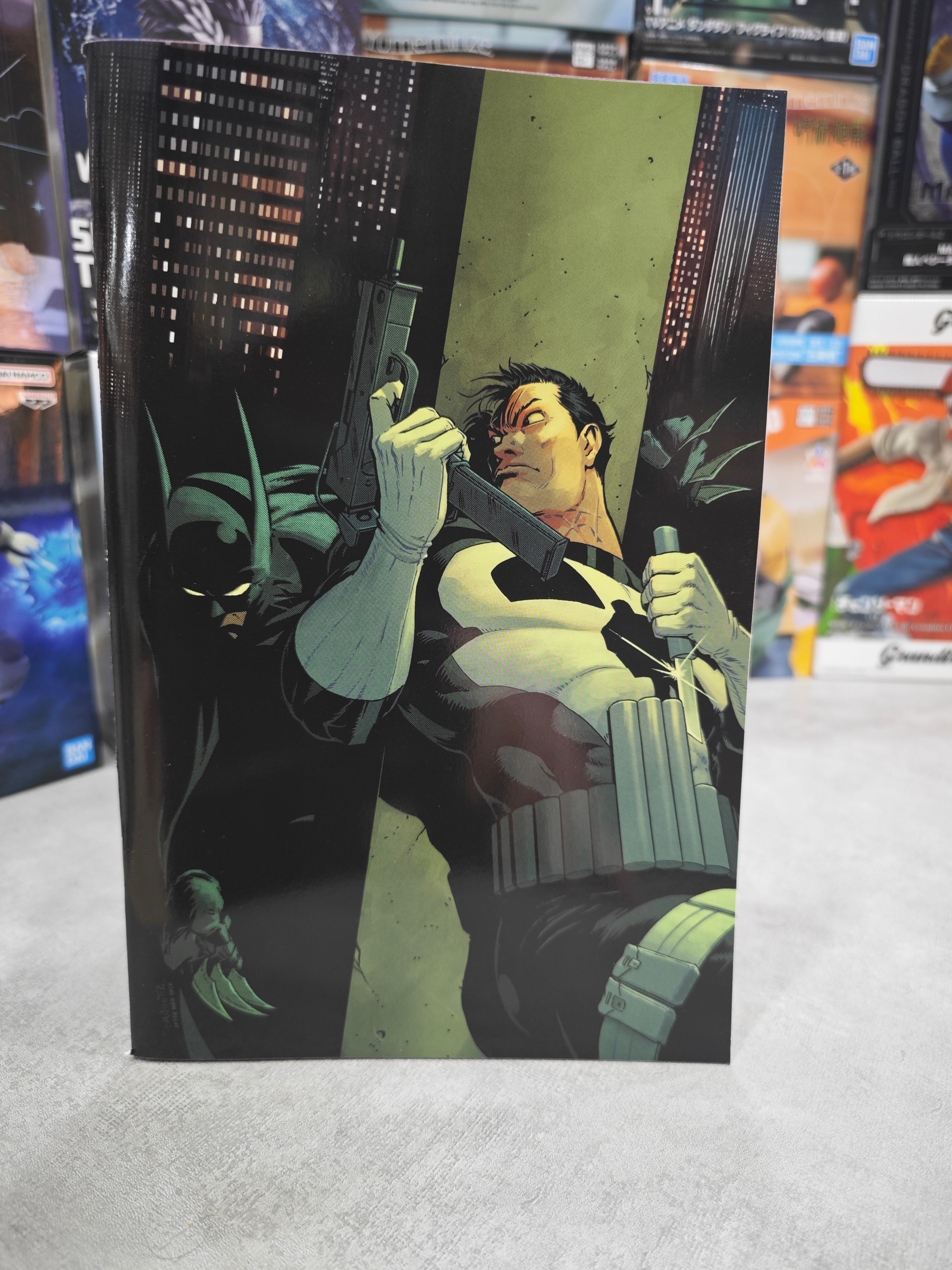 BATMAN E DEADPOOL VARIANT