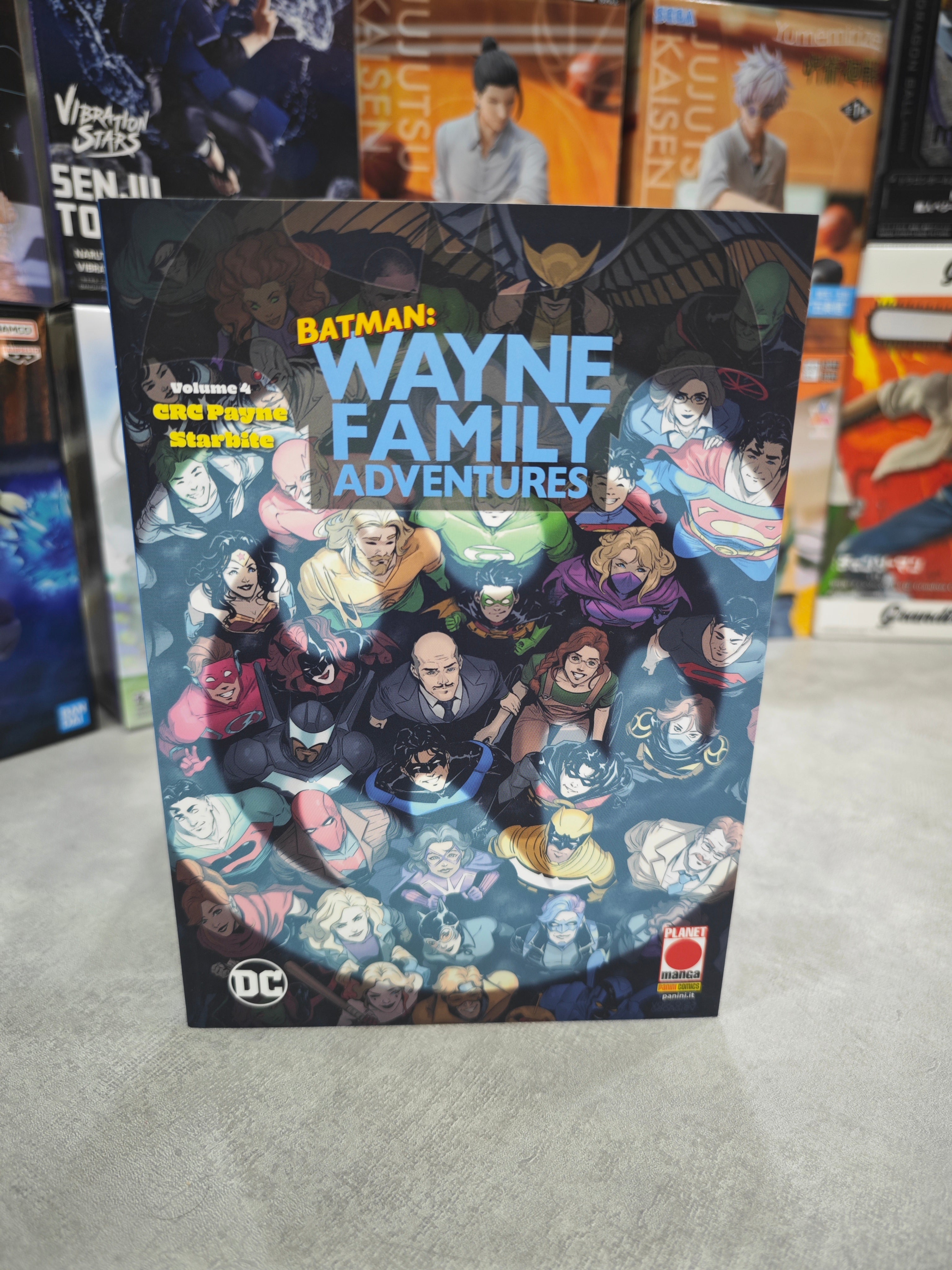 BATMAN: WAYNE FAMILY ADVENTURES